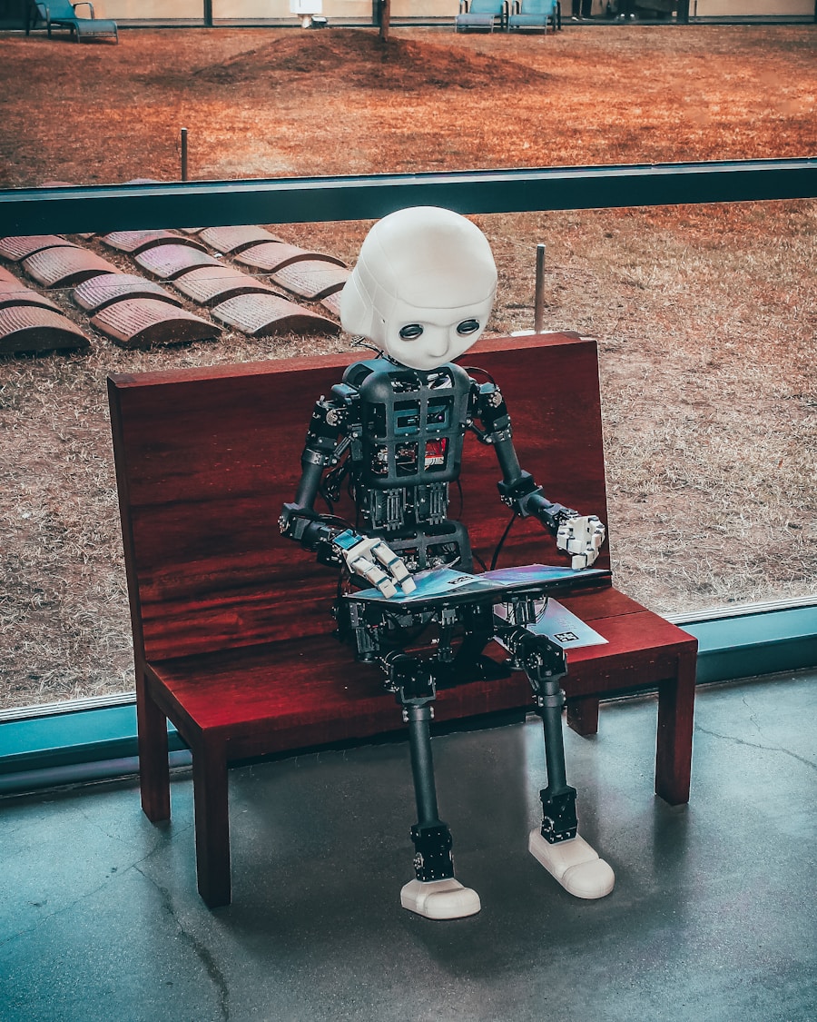 LLMs and intelligent assistants - Serviqo Technologies